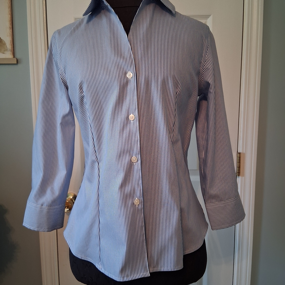 Jones New York Women's Blue Pinstripe Button-Down Shirt